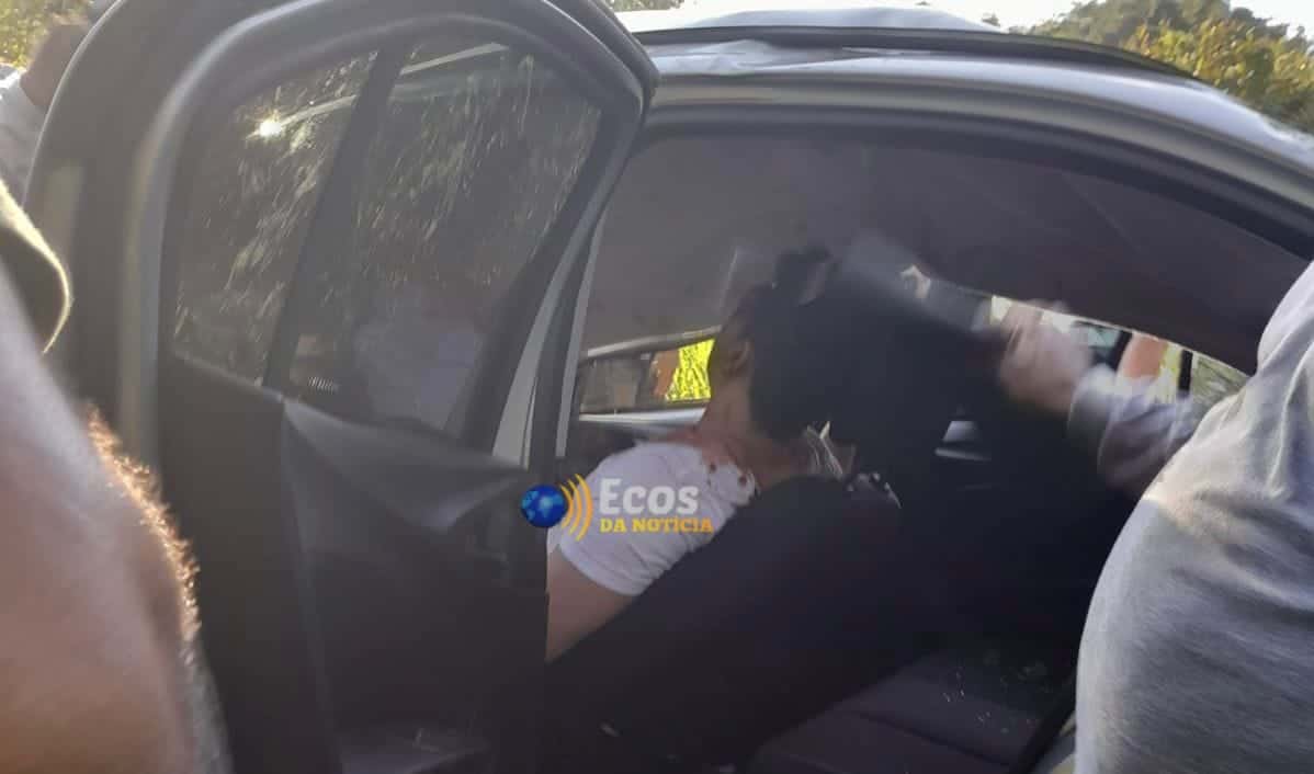 Homem fica ferido em capotamento na BR-364