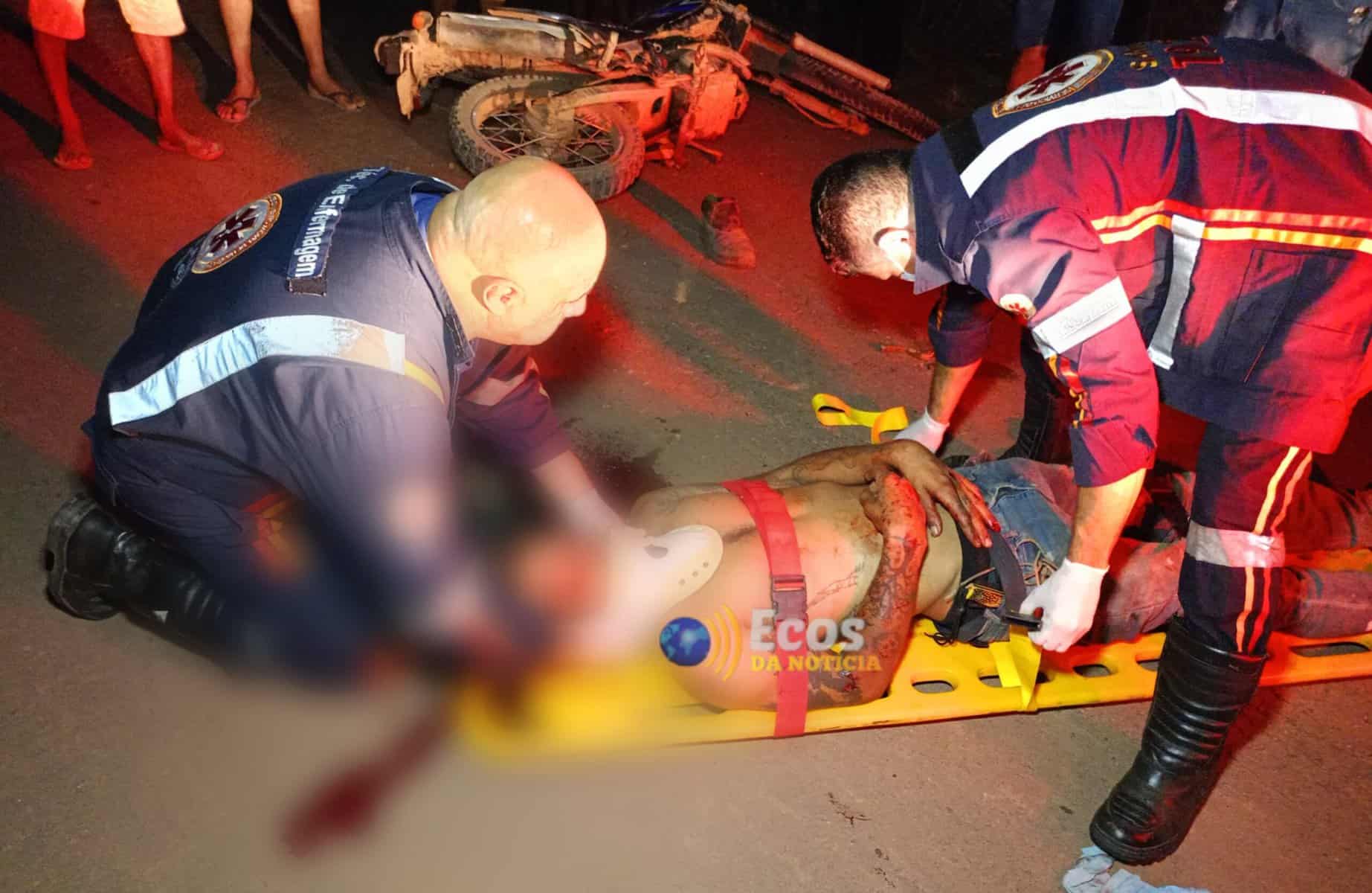 Homem cai de moto ao passar por buracos e vai parar em estado grave no Pronto-Socorro de Rio Branco