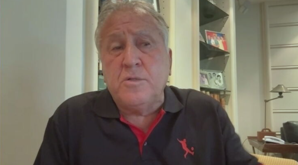 Zico se pronuncia após ser furtado em Paris: “Recuperando do choque”