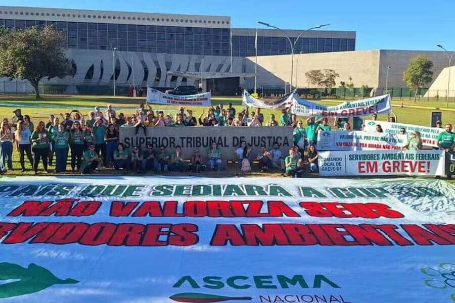 23 anos 52 1 900×641 23 anos 52 1 900x641