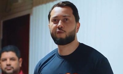 23 anos 52 2 23 anos 52 2