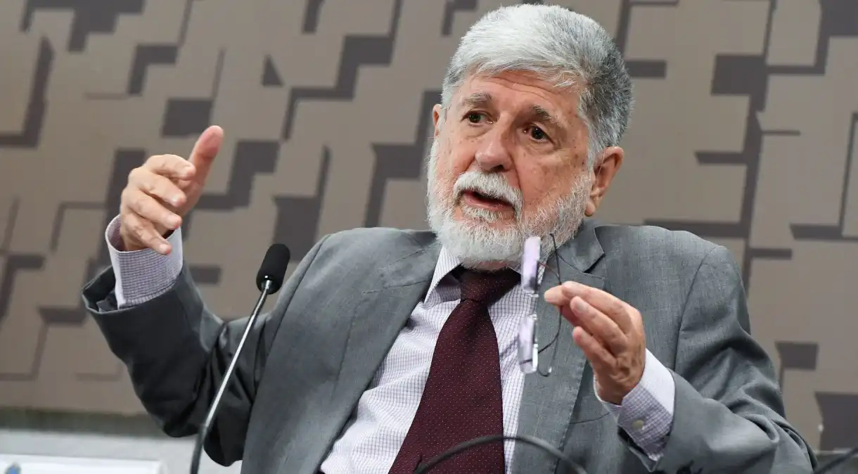 Brasil não vai reconhecer governo da Venezuela se atas não aparecerem