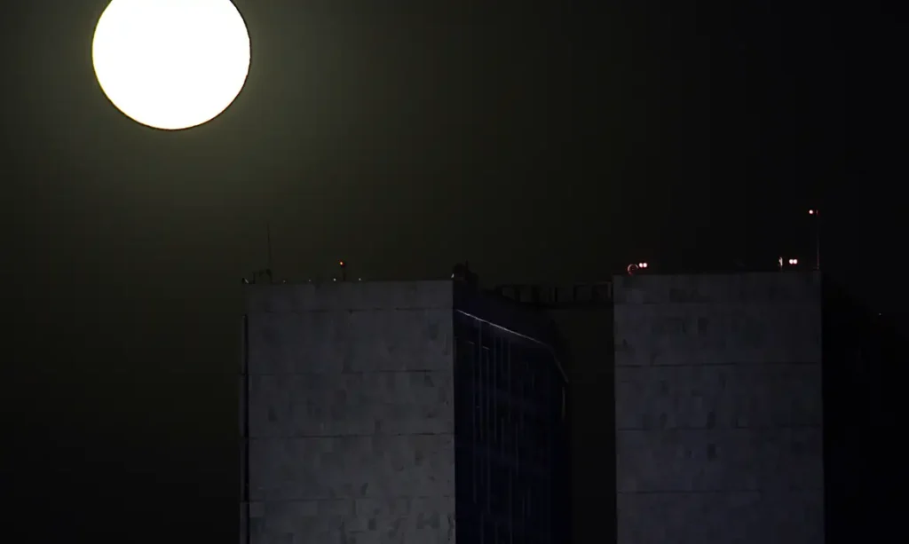 926215 superlua