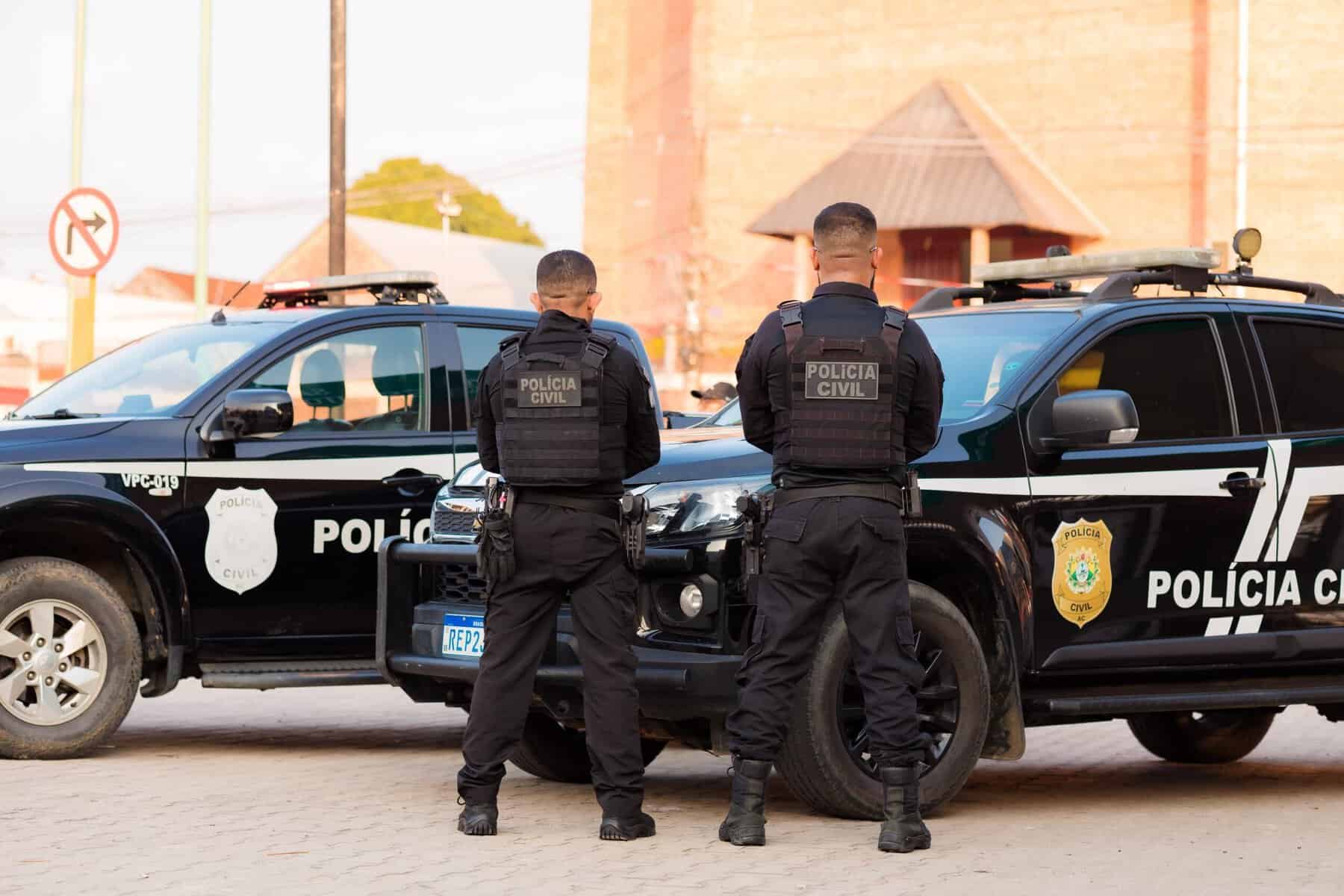 Polícia Civil em Cruzeiro do Sul efetua três prisões relacionadas a furtos e roubos