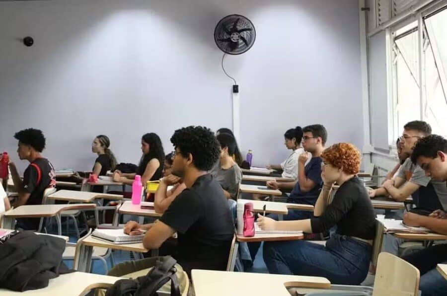 enem dos concursos foto rovena rosa agencia brasil 900x596