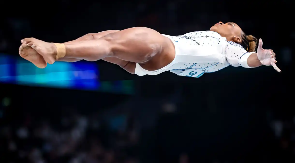 Paris 2024: Rebeca Andrade termina em 4° lugar na trave; Biles fica sem medalha