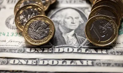 dolar gettyimages 1427944135