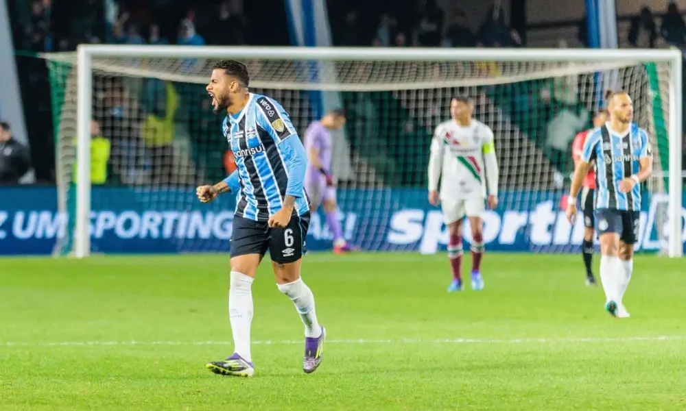 reinaldo gremio fluminense libertadores e1723593290761 reinaldo gremio fluminense libertadores e1723593290761