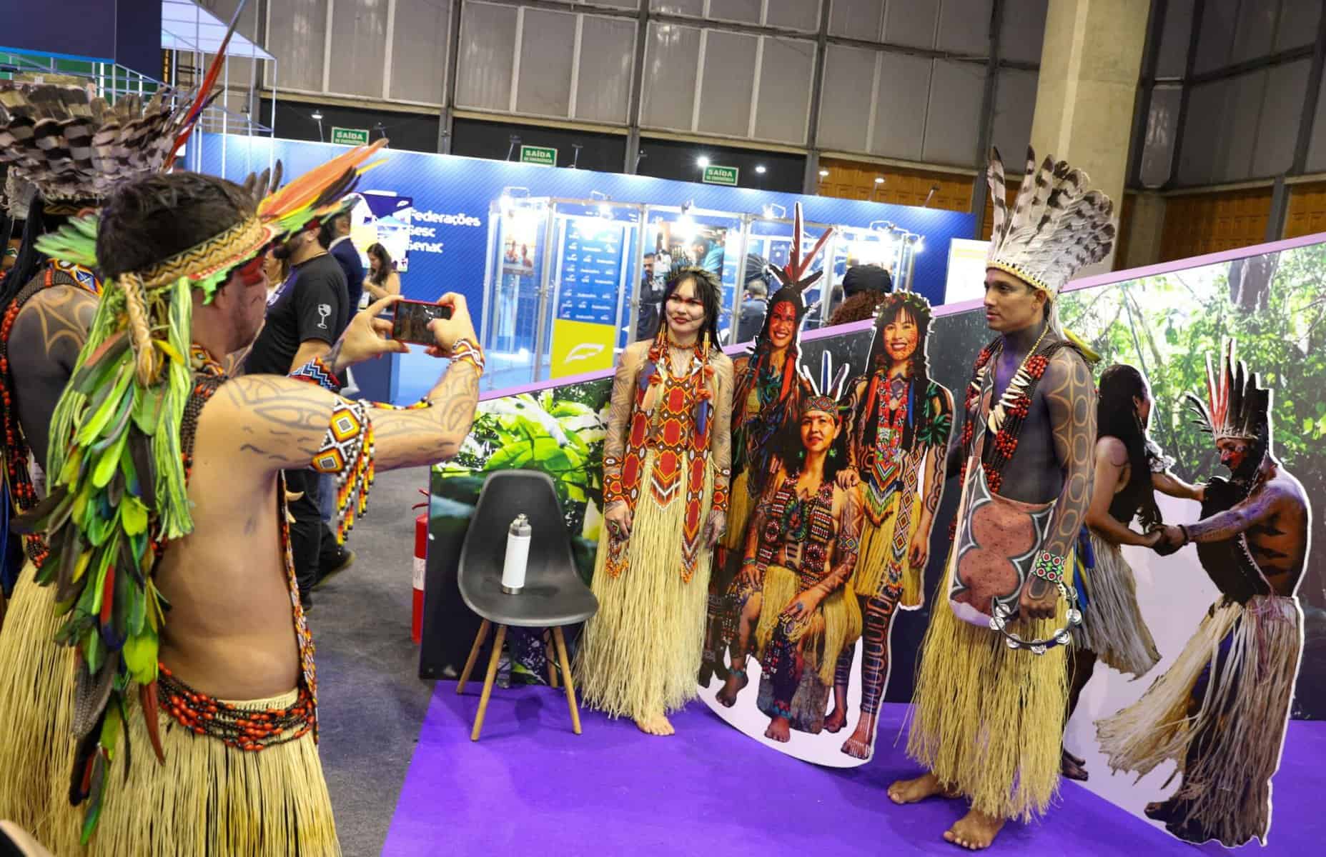 Festivais indígenas são destaque do Acre no Salão do Turismo no Rio de Janeiro