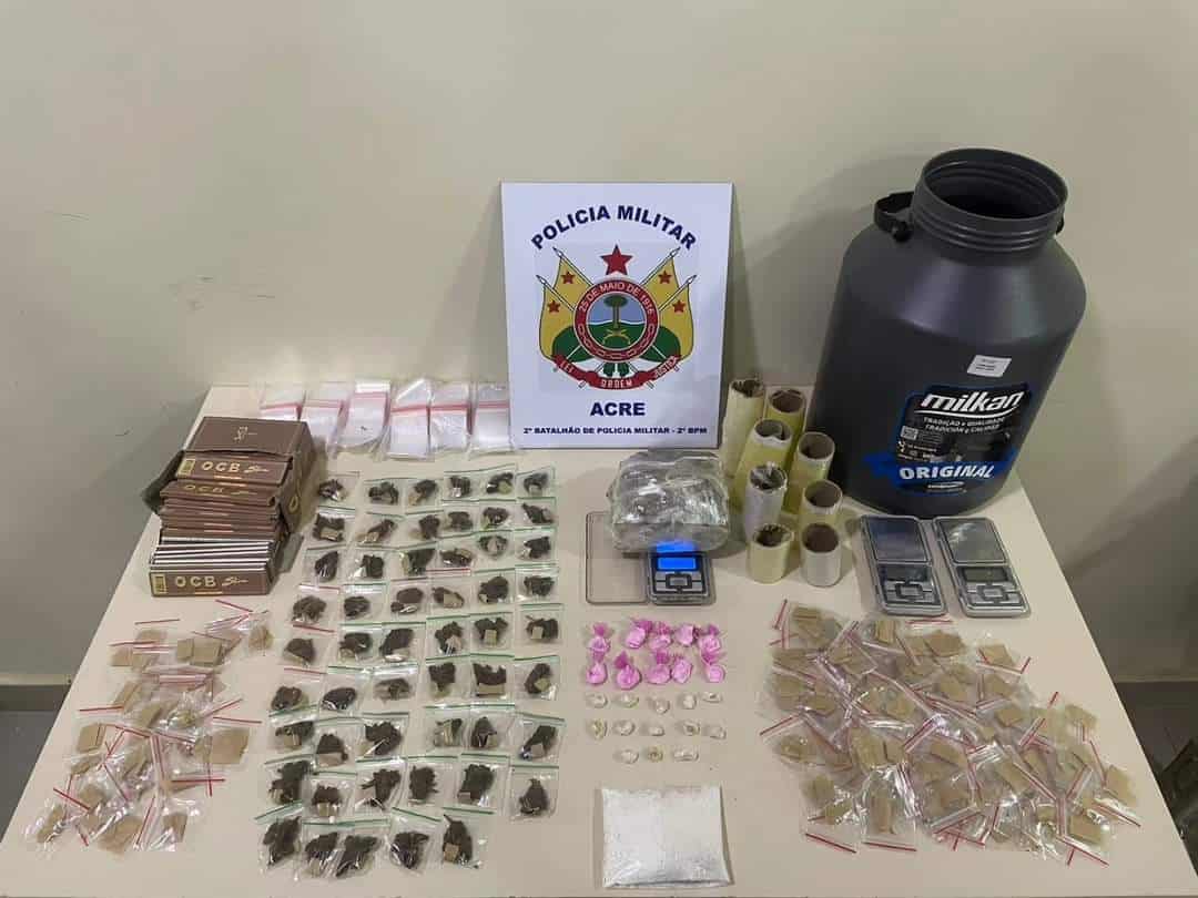 Polícia Militar apreende vários tipos de entorpecentes no bairro Vila Acre