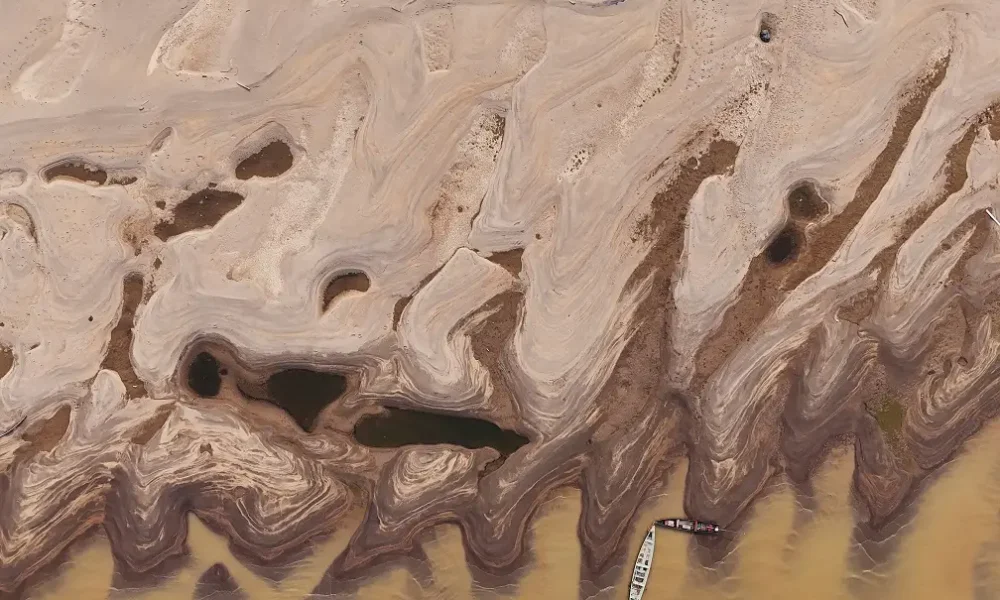 2024-09-25T183201Z_1_LYNXMPEK8O0QK_RTROPTP_4_BRAZIL-ENVIRONMENT-AMAZON Seca no Rio Madeira. REUTERS/Bruno Kelly