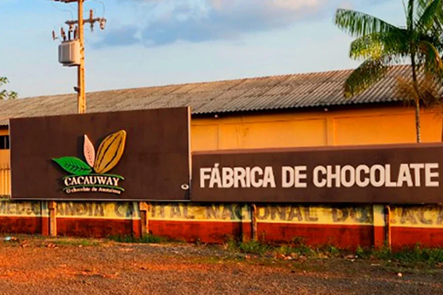 FABRICA-900×641 FABRICA-900x641