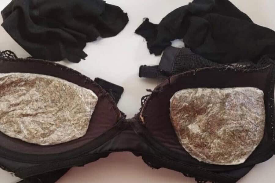 Frame-470-10-900x641