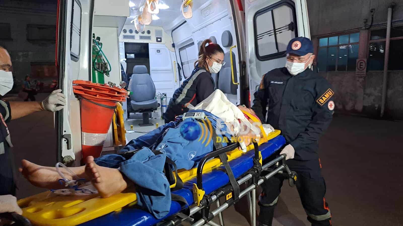 No Acre, mulher é encontrada pelo marido com faca cravada no abdômen