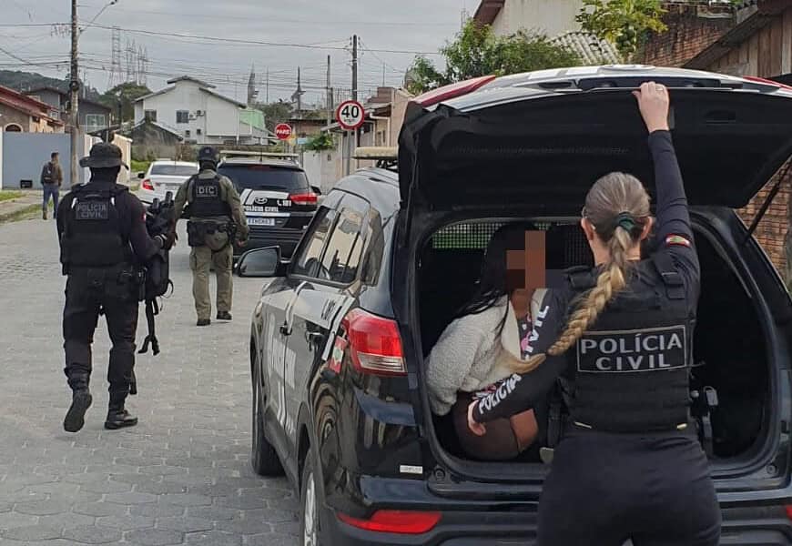 WhatsApp Image 2024-09-19 at 18.26.08 Cinco prisões preventivas e quatro flagrantes marcam operação conjunta entre as polícias civis do Acre e Santa Catarina. Foto: assessoria/ PCAC.