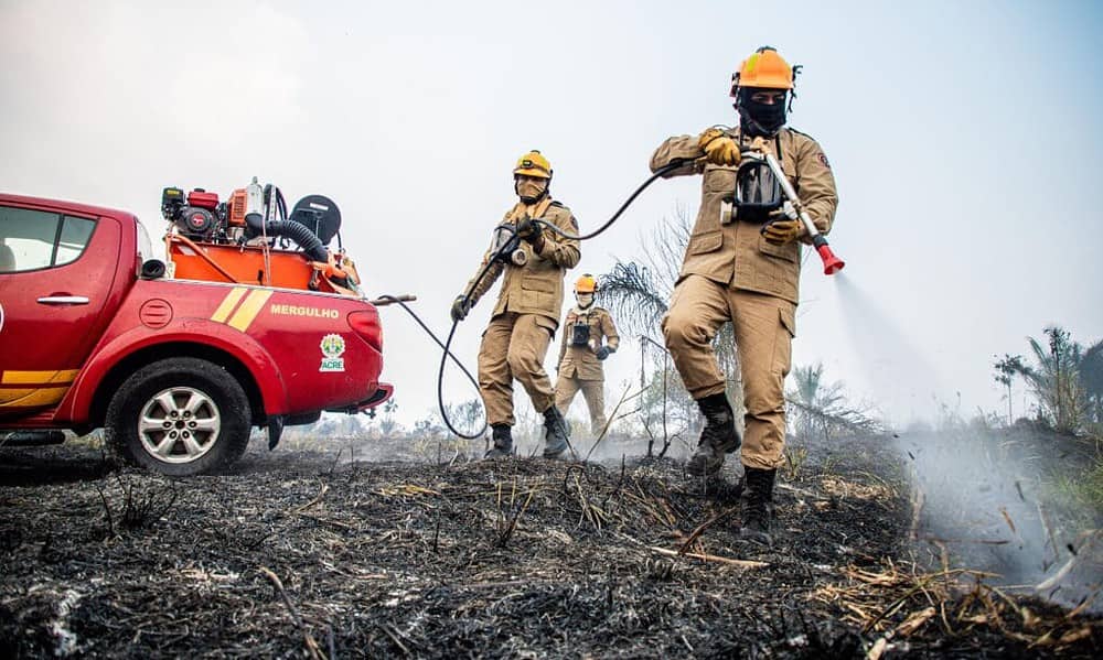 Operação Fogo Controlado visa combater incêndios que atingem estado durante período de estiagem. Foto: Neto Lucena/ Secom