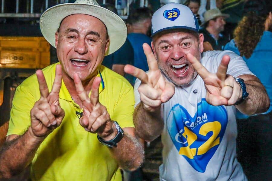 image0 11 900×900 image0 11 900x900