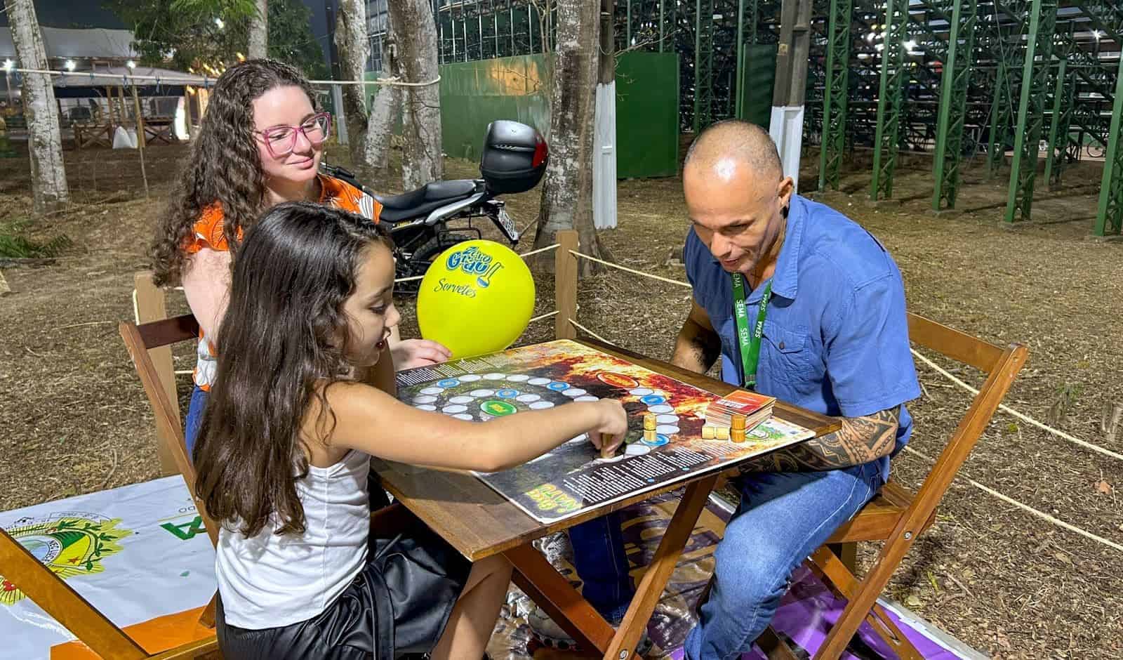 Sema e Imac usam jogos interativos como ferramenta de Educação Ambiental na Expoacre