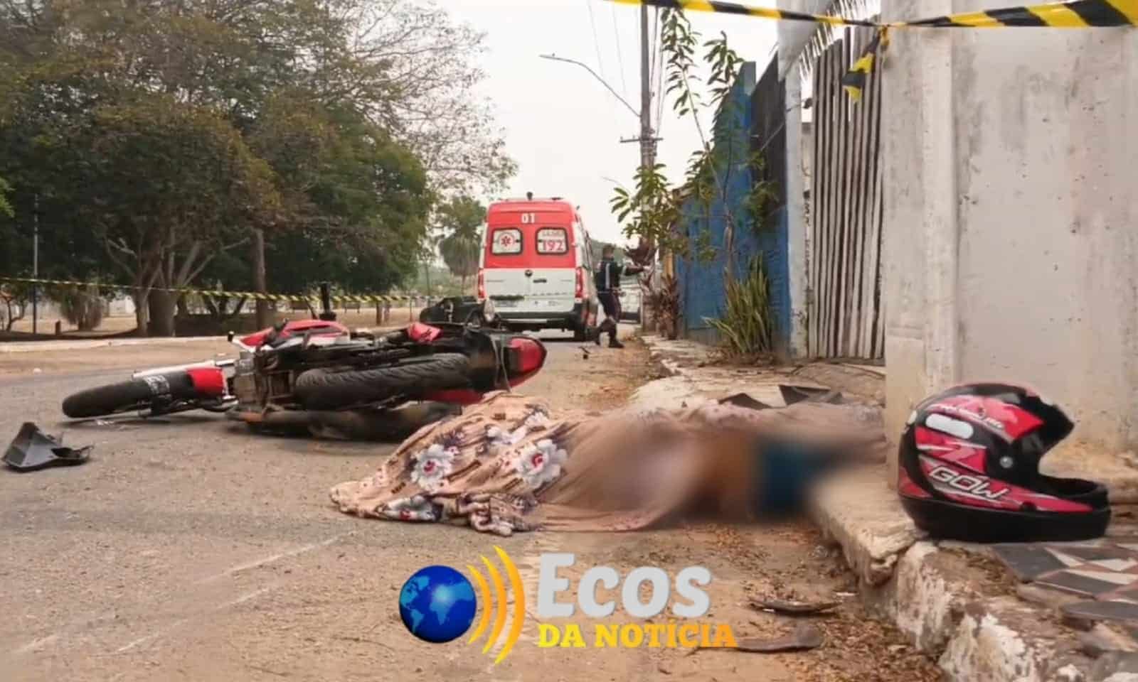 Colisão entre carro e moto deixa um morto e outro ferido em Rio Branco