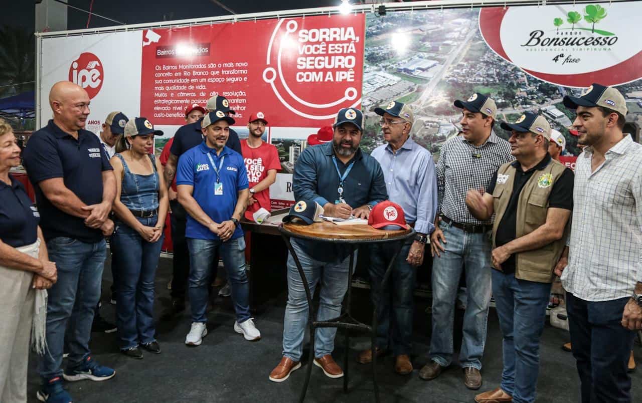 No Espaço Indústria, Ipê e Caixa Econômica Federal assinam contrato de R$ 22 milhões