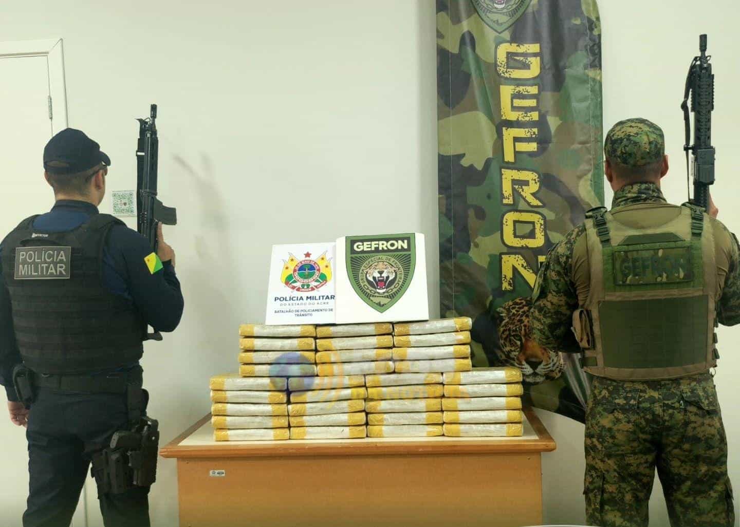 Mulher é presa com mais de 37 kg de droga em operação conjunta