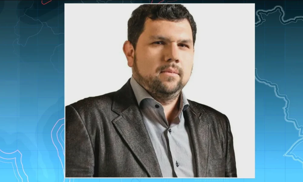 8520_ED8CAA67E1A45B3A Oswaldo Eustáquio está foragido desde 2022 • Foto: CNN Brasil (5.jul.2020)