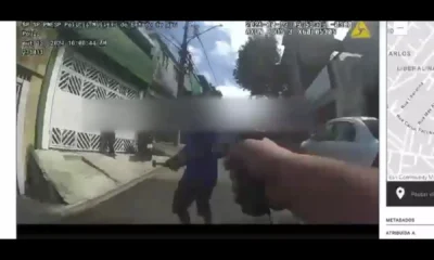 Captura-de-tela-2024-10-17-115822 Momento em que o homem parte para cima do policial com uma marreta; caso ocorreu na zona sul de São Paulo • Reprodução