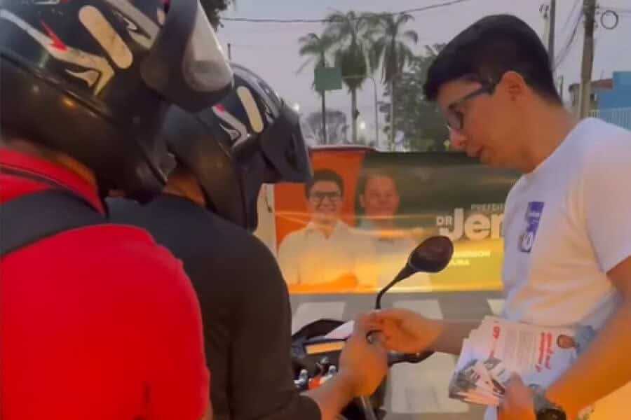 Frame-470-56-900×641 Frame-470-56-900x641