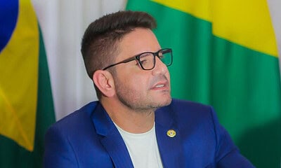 FOTO DE THALLES ANDRÉ