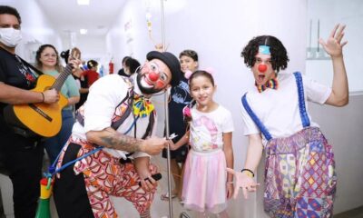 Gabriela Macambira estava ansiosa esperando os palhaços. Foto: Mardilson Gomes/SEE