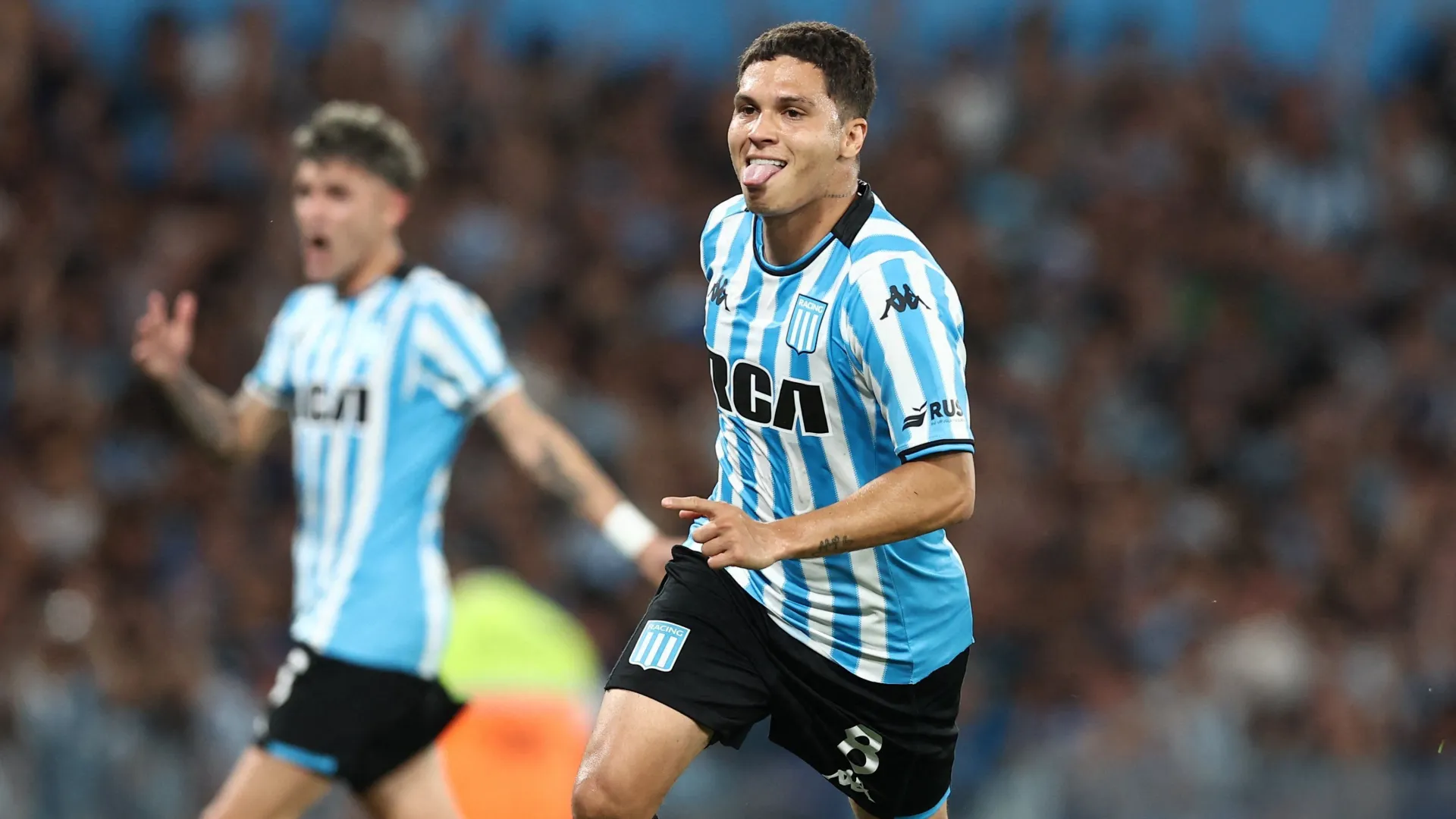 Corinthians leva virada do Racing e é eliminado da Sul-Americana