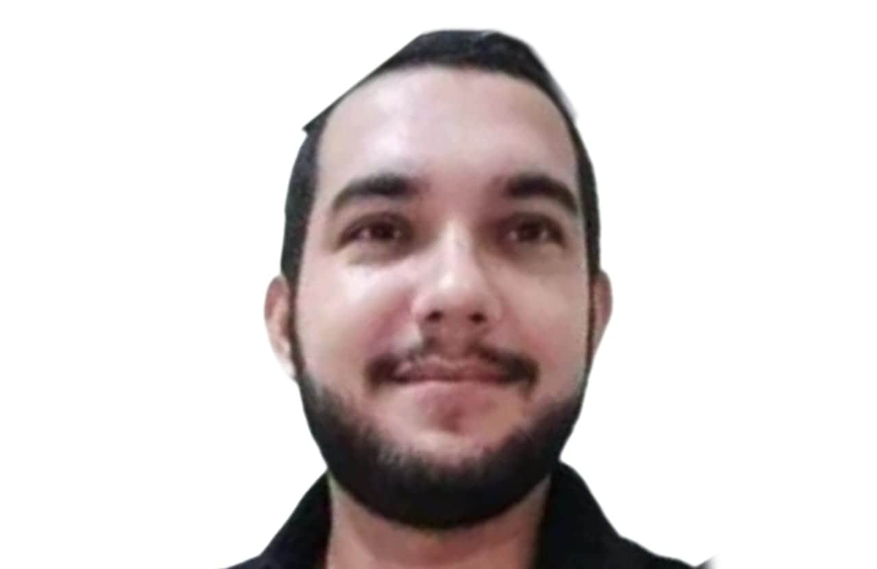 Família pede ajuda para encontrar professor desaparecido na capital