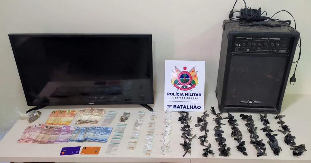 Polícia Militar apreende drogas em diligência no bairro Airton Senna