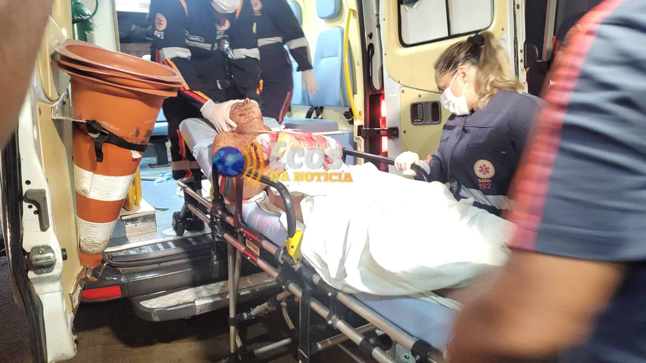 Discussão entre padrasto e enteado quase termina em morte em Capixaba