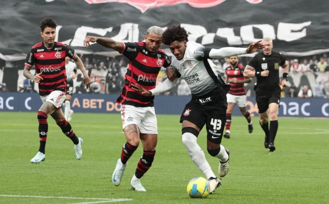 Copa do Brasil: Flamengo segura vantagem, empata com Corinthians e vai à final