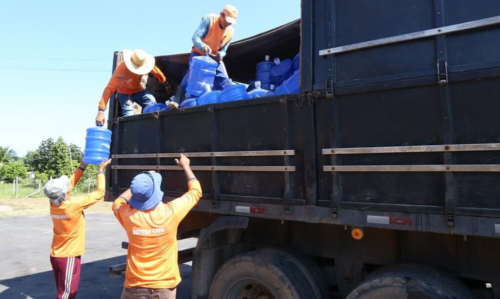 Governo e Prefeitura de Cruzeiro do Sul mobilizam-se para dirimir os efeitos da estiagem que assola o interior. Foto: João Pedro/Seop