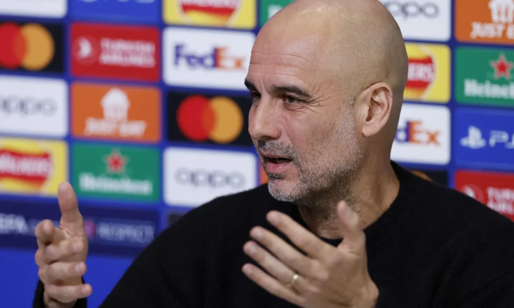 tagreuters.com2024binary_LYNXNPEK3F0PP-FILEDIMAGE Pep Guardiola, técnico do Manchester City • 16/4/2024 Action Images via Reuters