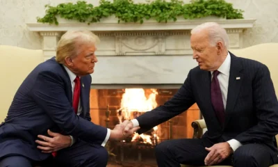 O presidente dos EUA, Joe Biden, se reúne com o presidente eleito Donald Trump no Salão Oval da Casa Branca em Washington, EUA, em 13 de novembro de 2024. REUTERS/Kevin Lamarque