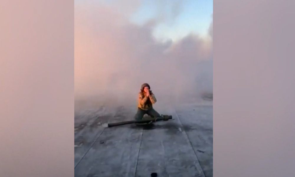 Ex-professora de jardim de infância da Ucrânia derruba míssil russo. • DEFESA DA UCRÂNIA