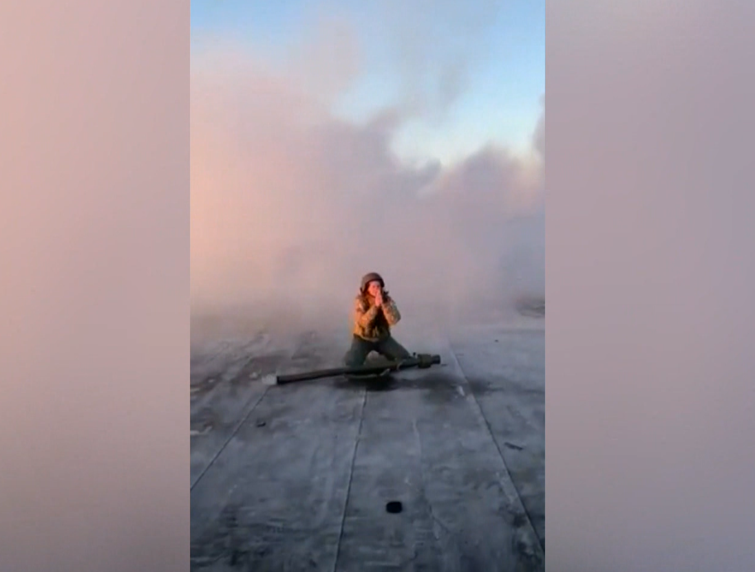 Ex-professora de jardim de infância da Ucrânia derruba míssil russo; veja vídeo