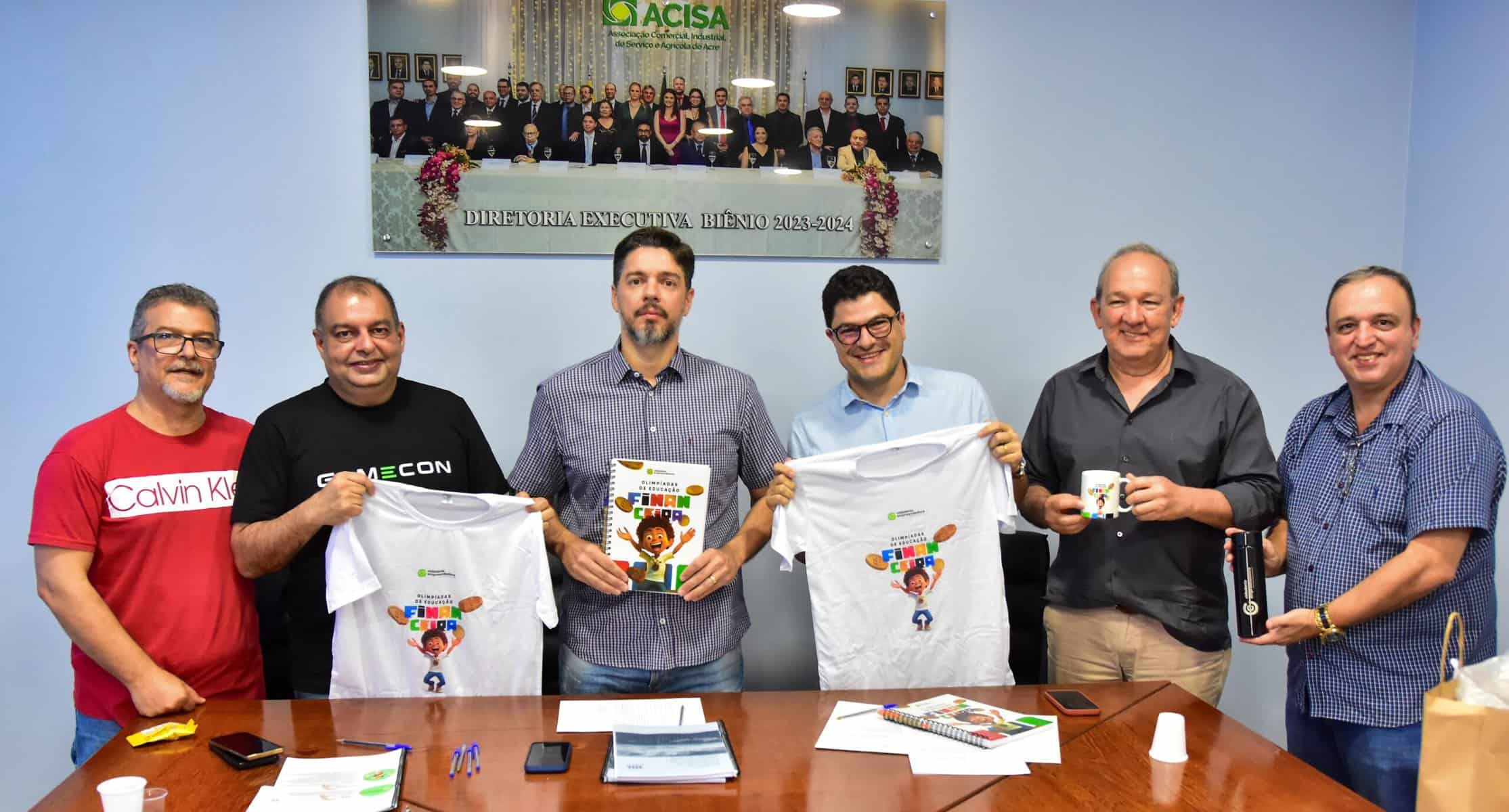 Estado e Acisa vão levar educação financeira a escolas da rede pública