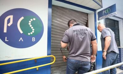 Laboratório PCS Saleme, envolvido no escândalo de infecções de órgãos transplantados, foi alvo da Polícia Civil; sócios e funcionários foram presos — Foto: Rafael Campos / Divulgação / Governo do Estado