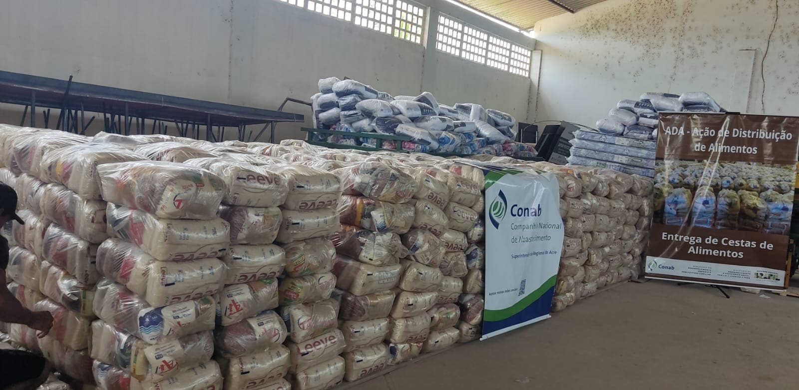 Lula manda Conab entregar mais de 60 mil sacolões no Acre