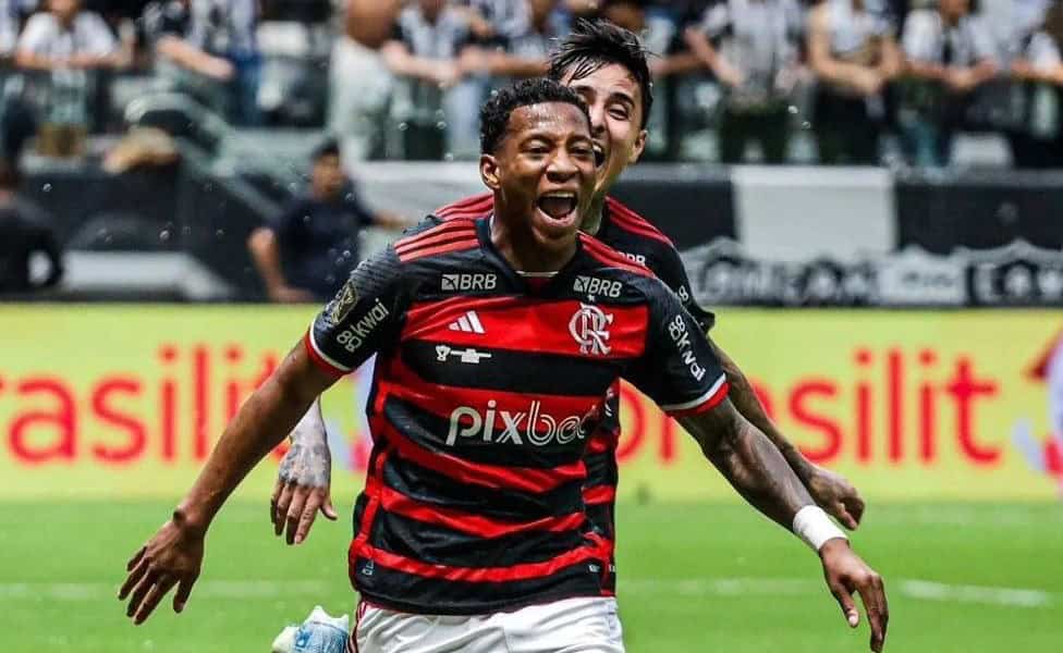 Plata comemora gol na final da Copa do Brasil • Foto: Rafael Arantes