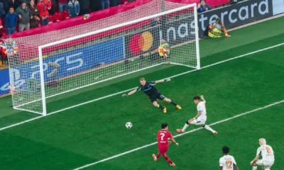 Liverpool goleou o Bayer Leverkusen pela Champions League • Reprodução/LFC