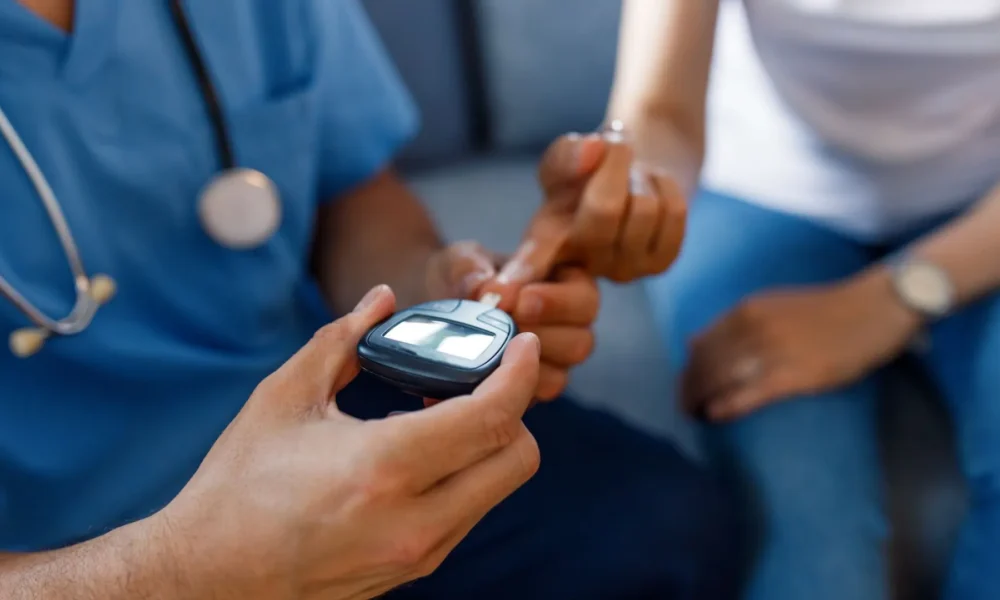 pre-diabetes Doença é caracterizada pela resistência à insulina • RealPeopleGroup/GettyImages