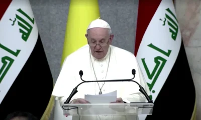 Papa Francisco discursa no palácio presidencial do Iraque • Foto: Reuters
