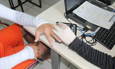 54309-iapen-e-policia-civil-levam-atendimento-de-emissao-de-rg-ao-complexo-penitenciario-de-rio-branco (1) 54309-iapen-e-policia-civil-levam-atendimento-de-emissao-de-rg-ao-complexo-penitenciario-de-rio-branco (1)