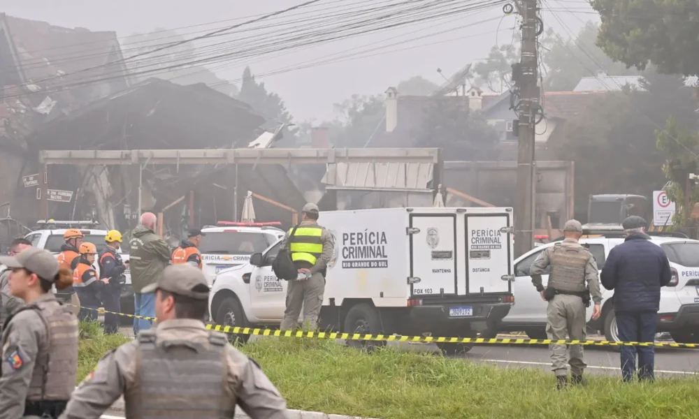 Acidente-em-Gramado-RS Avião que caiu em Gramado havia acabado de decolar na cidade de Canela; chovia e havia neblina na hora do acidente – 22/12/2024 (Eddy Castro/Estadão Conteúdo)