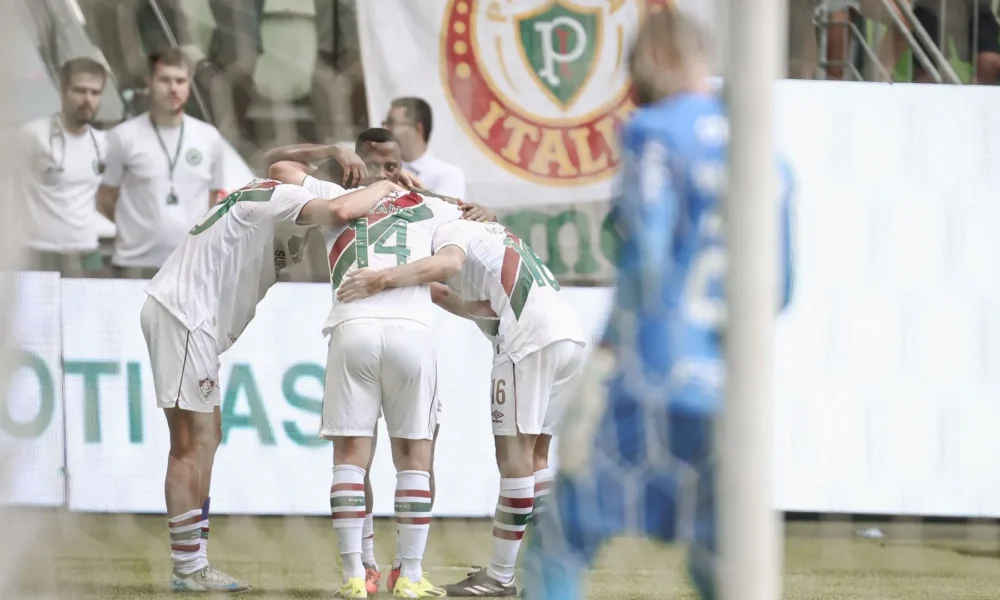 Brasileirao-Fluminense-Palmeiras-e1733690199720 Fluminense vence Palmeiras pelo Brasileirão • MARCELO GONÇALVES / FLUMINENSE F.C.